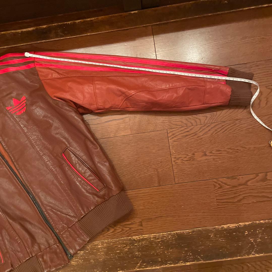 adidas ビンテージ　(本革)レザージャケット　秋セール　22.000円