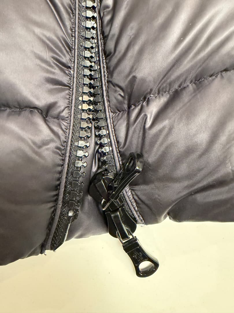 モンクレール　レディース　ロングダウン