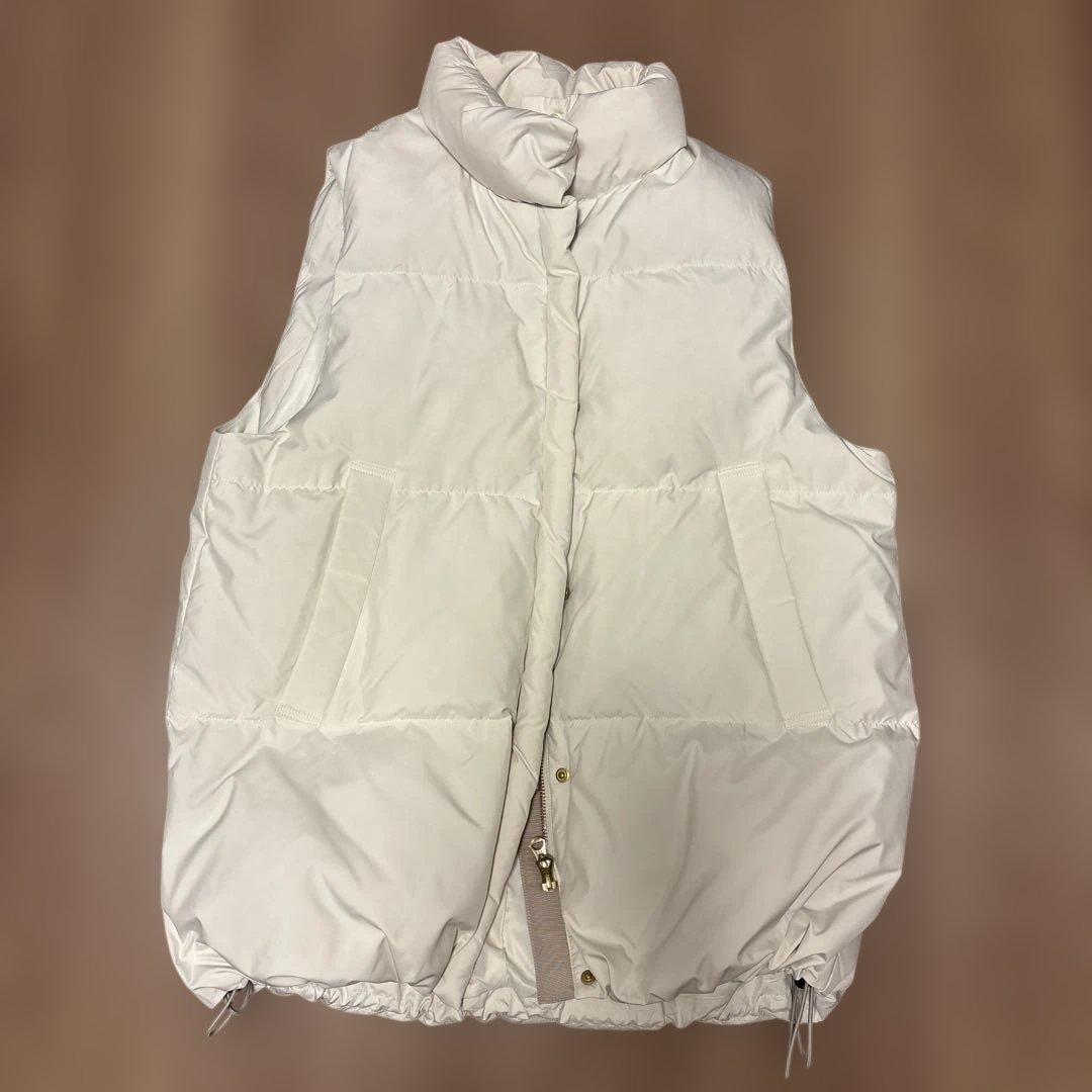 もく、イエナ⭐︎オフホワイトベストダウン