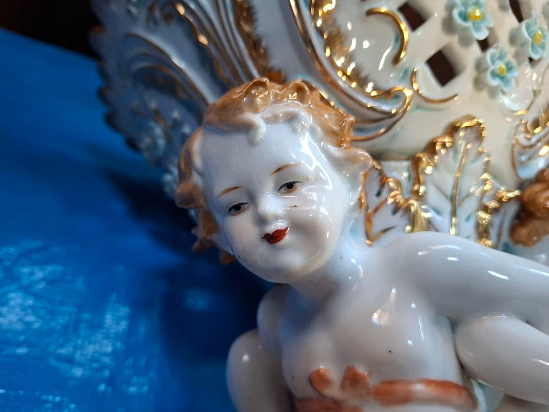 Capodimonte カポディモンテの陶器製置物 大型 天使 イタリア製