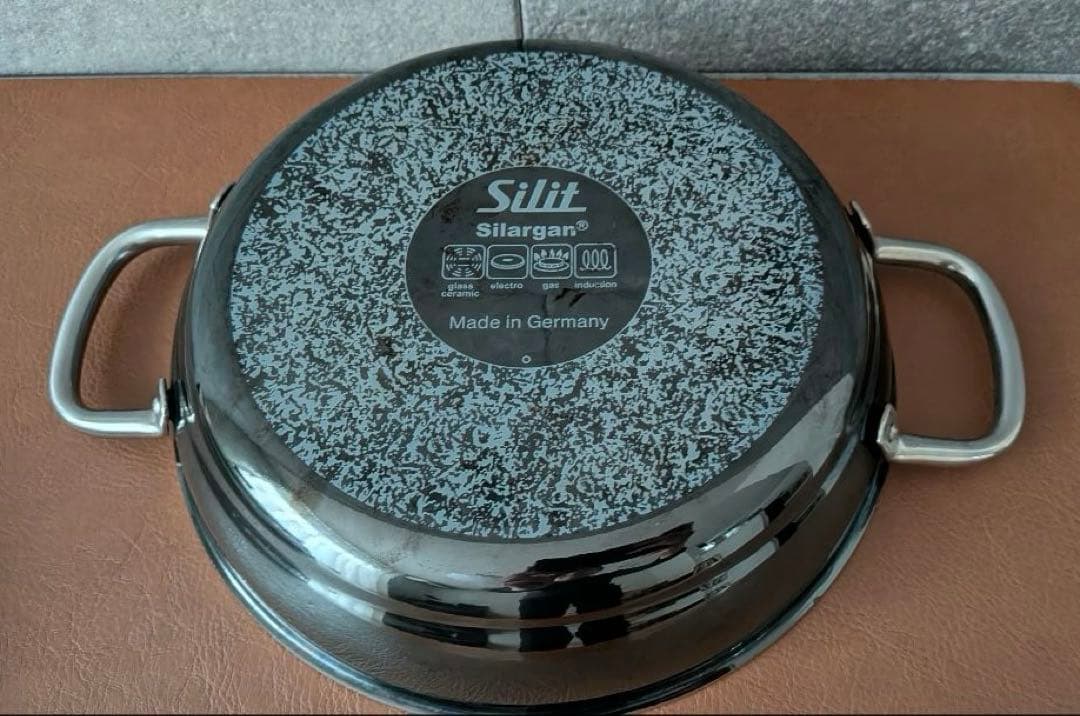 ​廃盤 希少 シリット Silit サービングパン 24cm 黒 3点セット