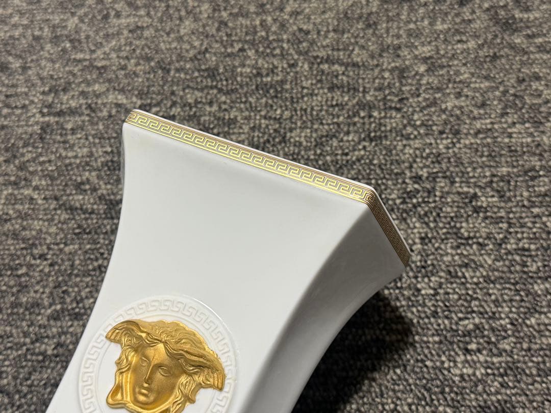 【極美品】 ヴェルサーチ 花瓶 ローゼンタール ゴルゴナ フローレロ