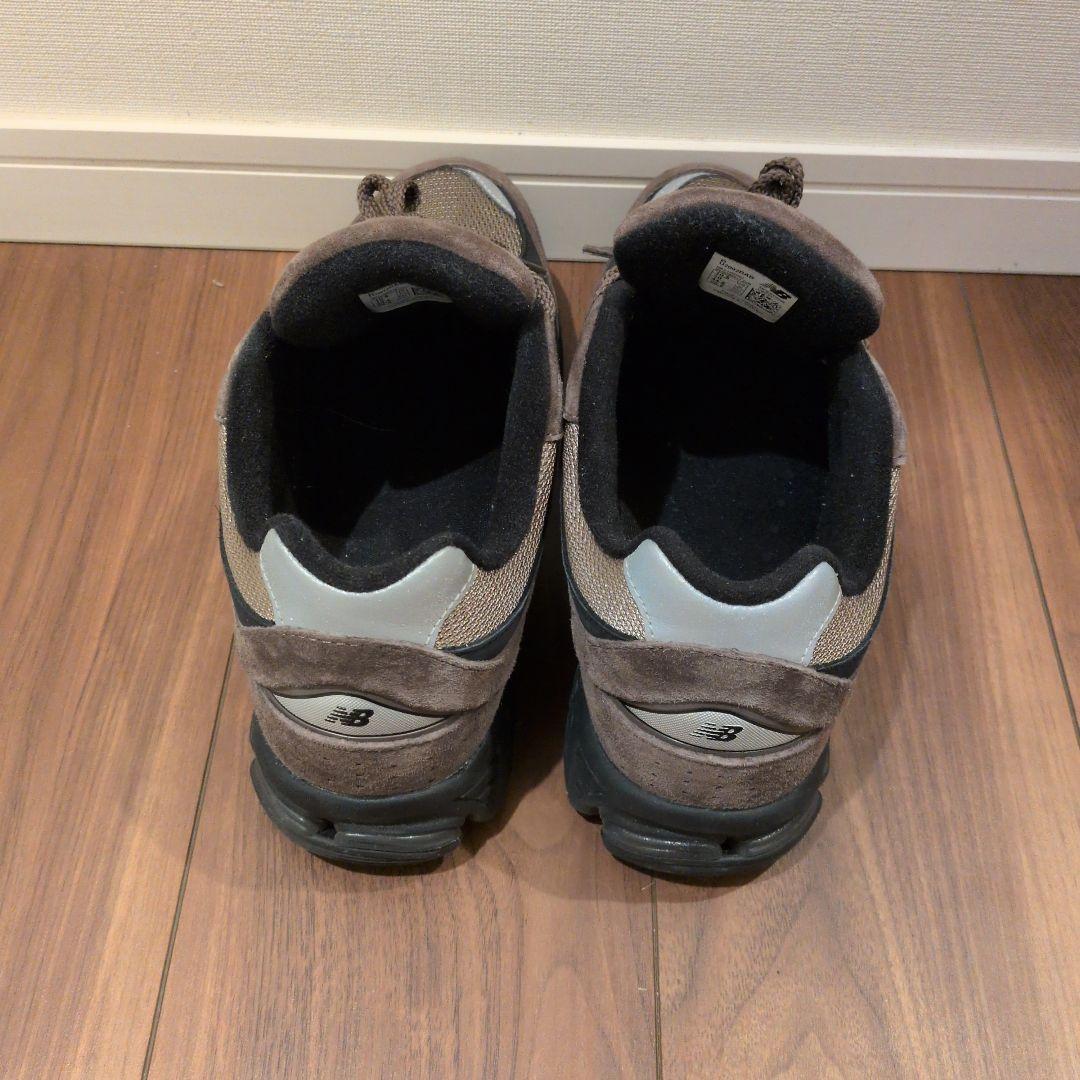 靴 NewBalance2002RDarkMushroomBlackMushroom