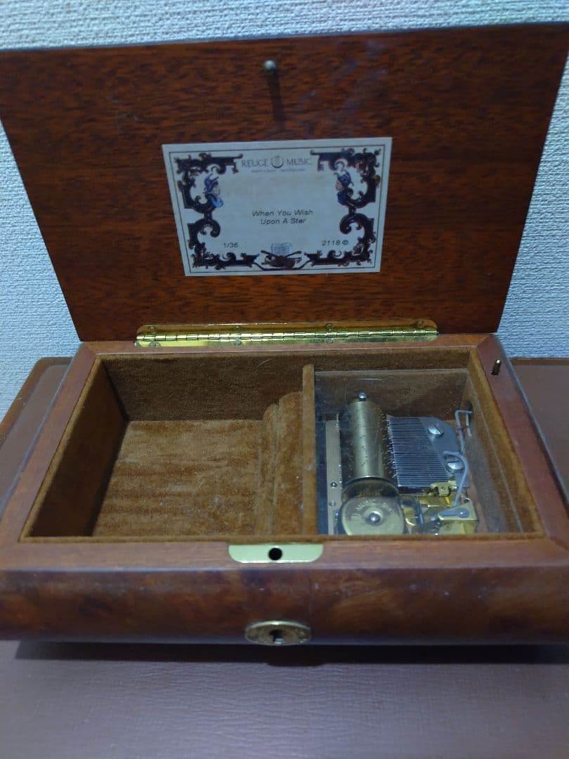 スイス製　REUGEオルゴール