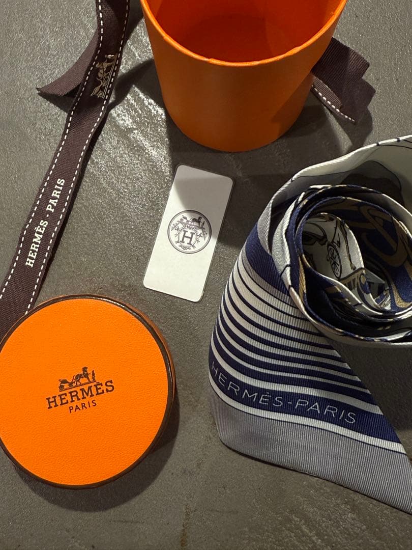 HERMES エルメス ツイリー エクスリブ 未使用に近い