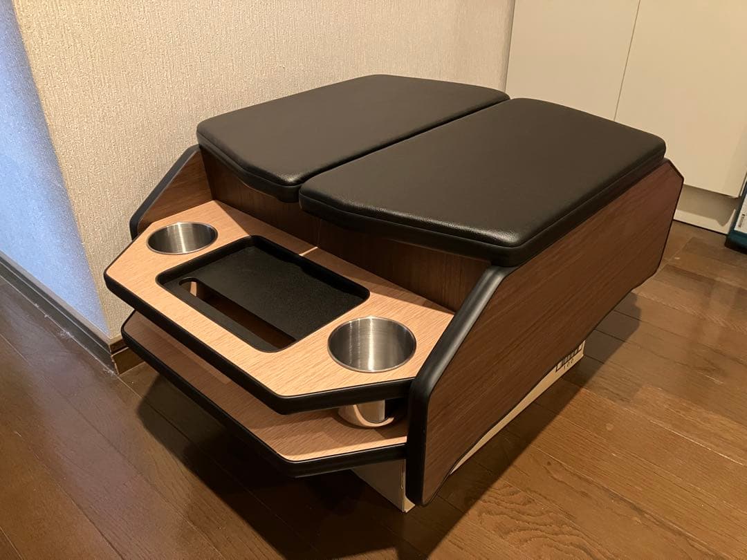 ユウページ② 200系　ハイエース　ワイド　コンソール