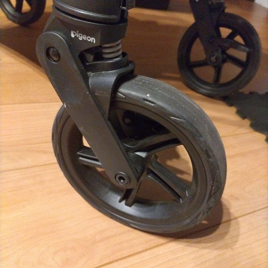 (最安値)ピジョン　美品ベビーカー　ランフィリノン RB3L