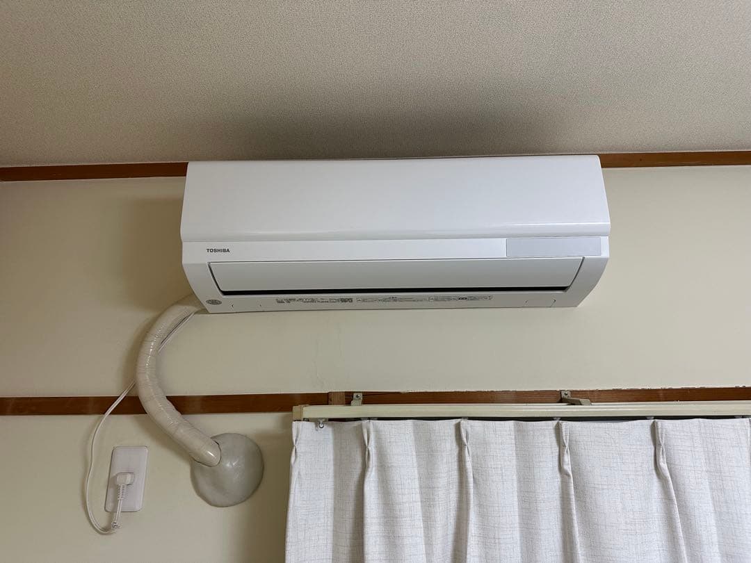 「©様お取り置き」TOSHIBA 10畳 RAS-N281M-W エアコン
