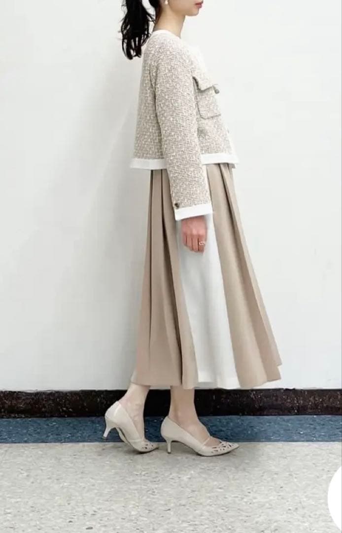 グレースコンチネンタル ラインバイカラードレス　ベージュ　36