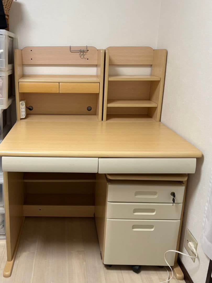 事務机・学習机 Pastel