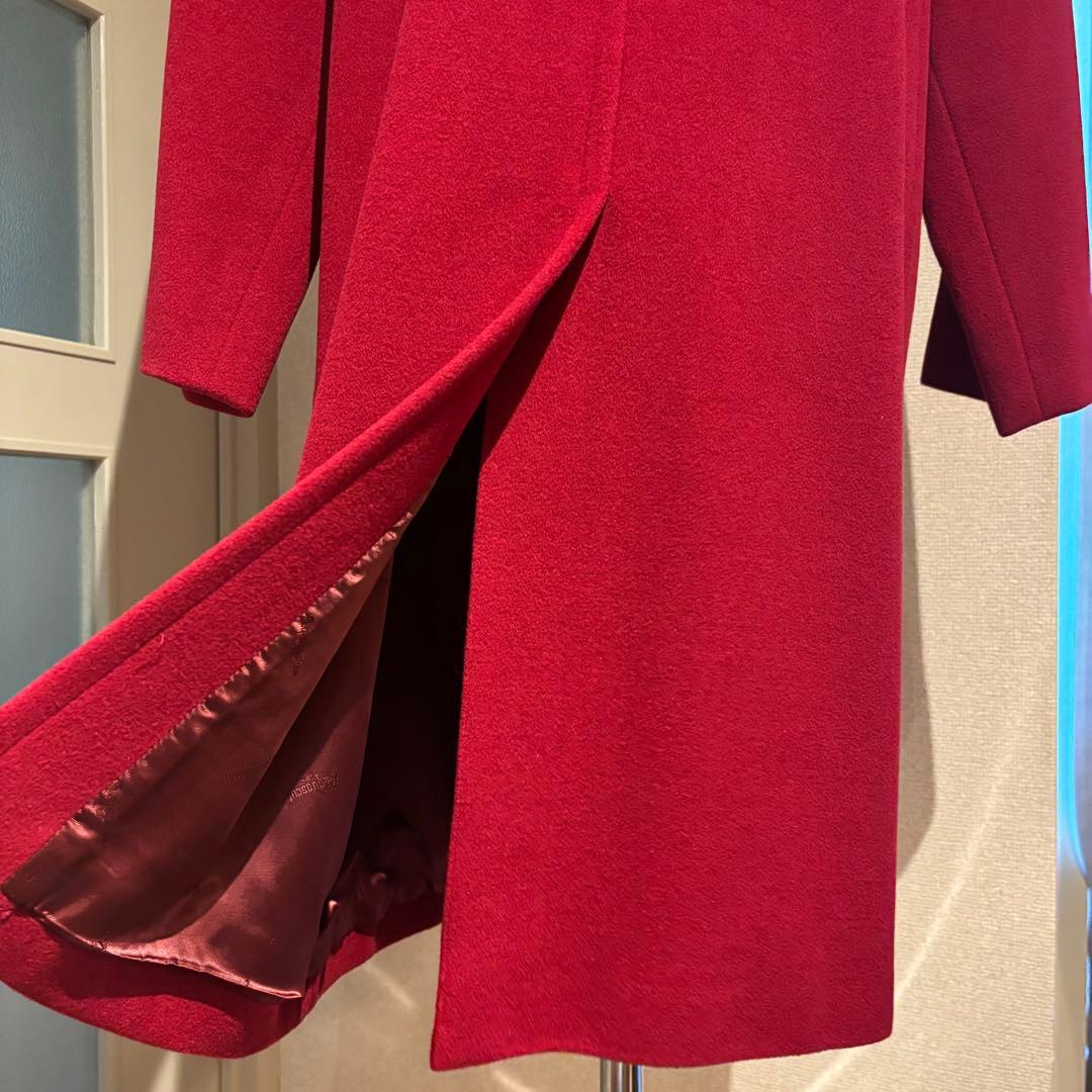 美品 アクアスキュータム 赤 毛100% 上質 ボタン付き ロングコート