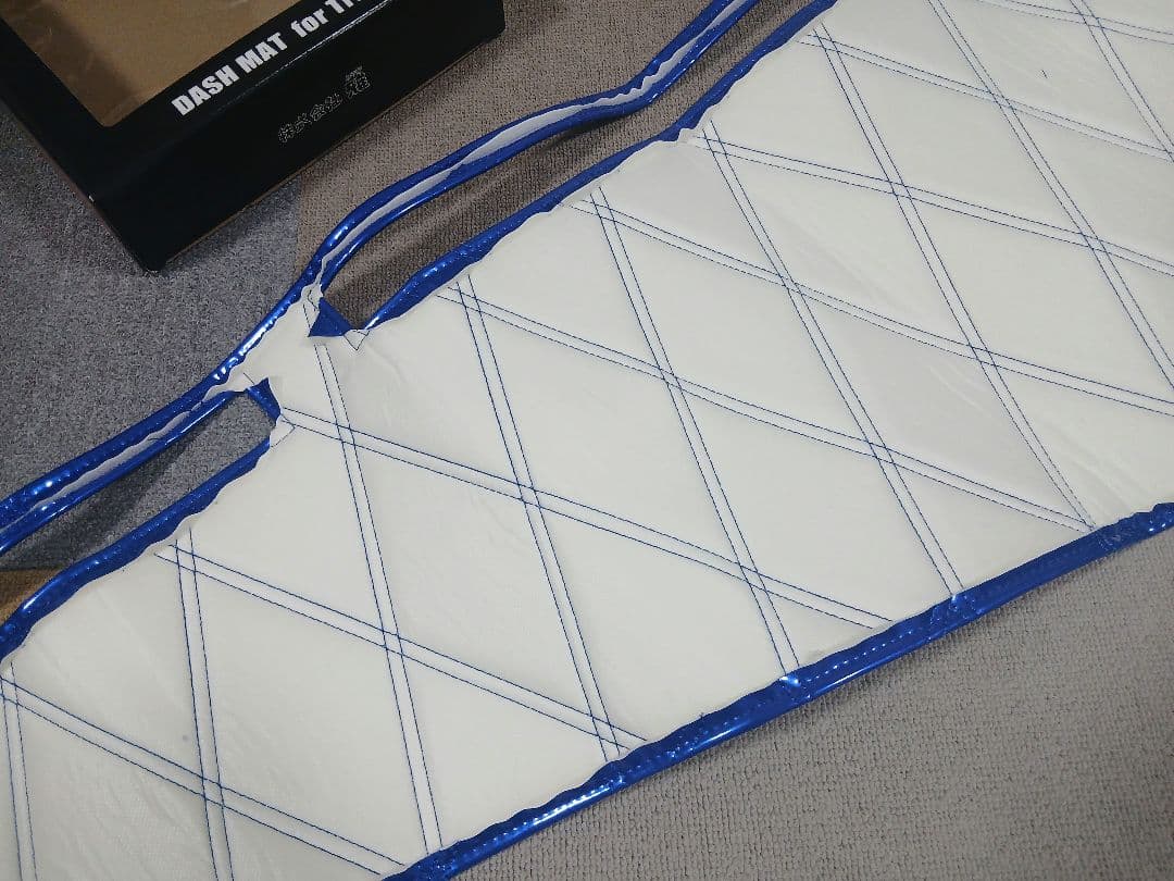 ✨新品　ファイブスターギガ　ダッシュマット　デコトラ　真月光　ブルー/青色　雅✨