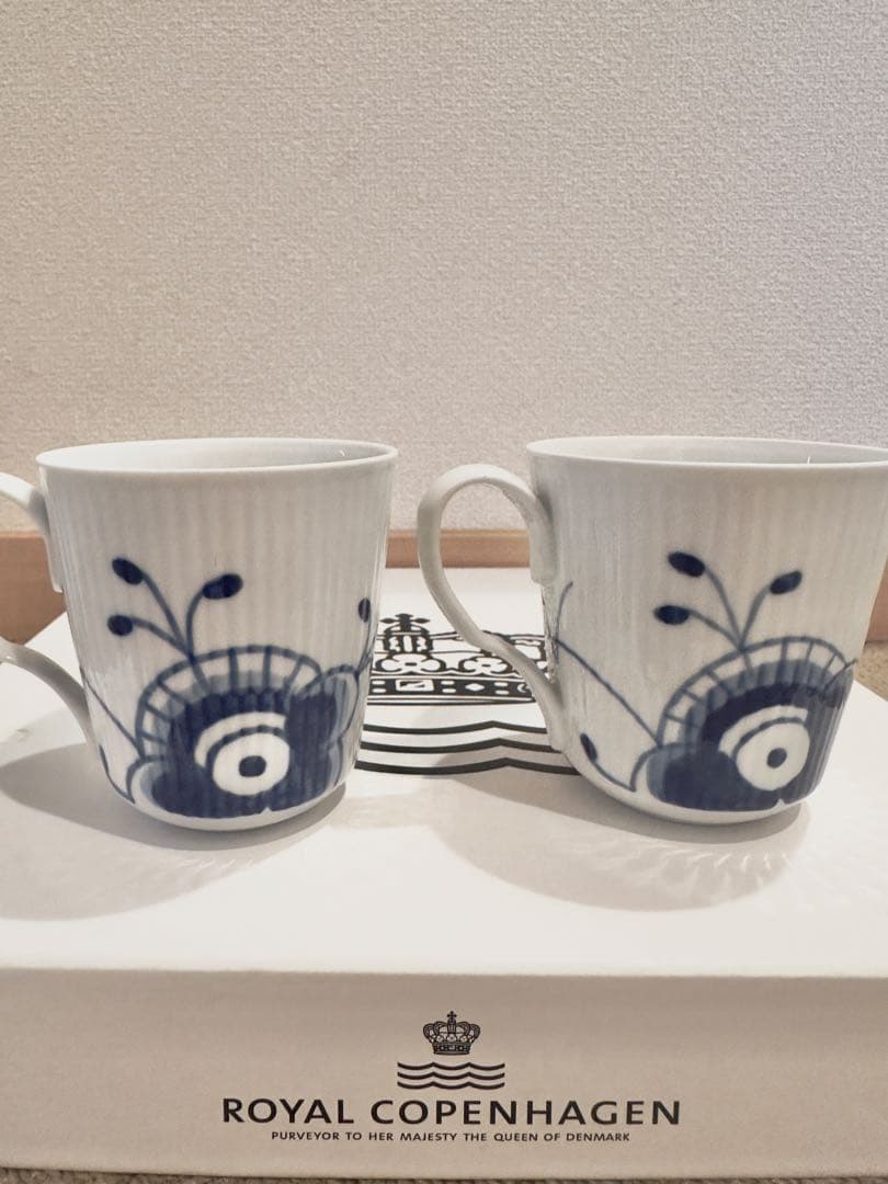 ロイヤルコペンハーゲン　ブルーフルーテッドメガ