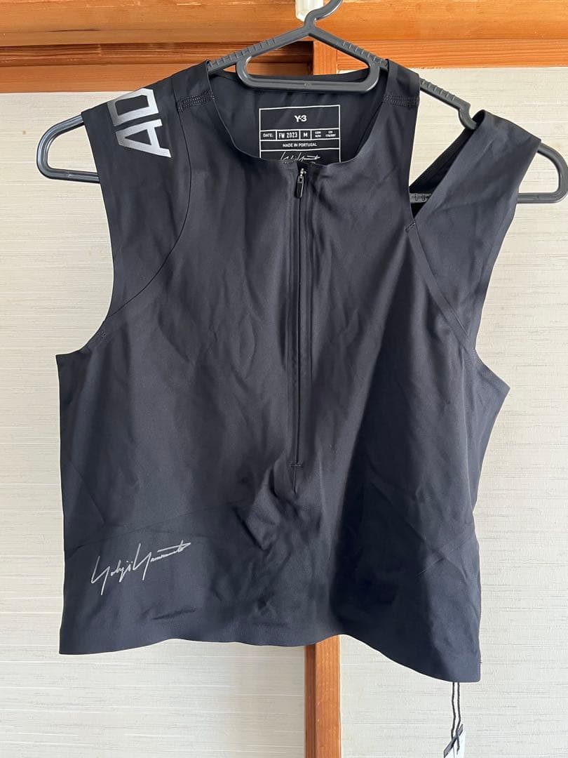 Y-3 　アディゼロ　ラントップ