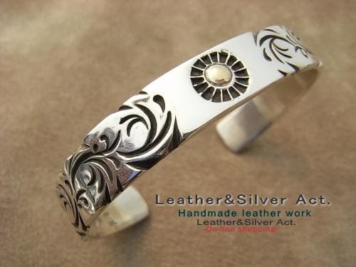 シルバーバングル　シルバー925、ｋ18　手彫り、唐草、メンズ ハンドメイド