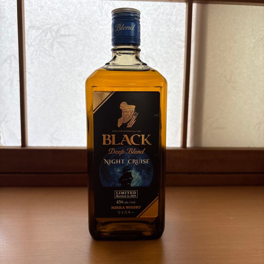 ブラックニッカ　ディープブレンドナイトクルーズ700ml