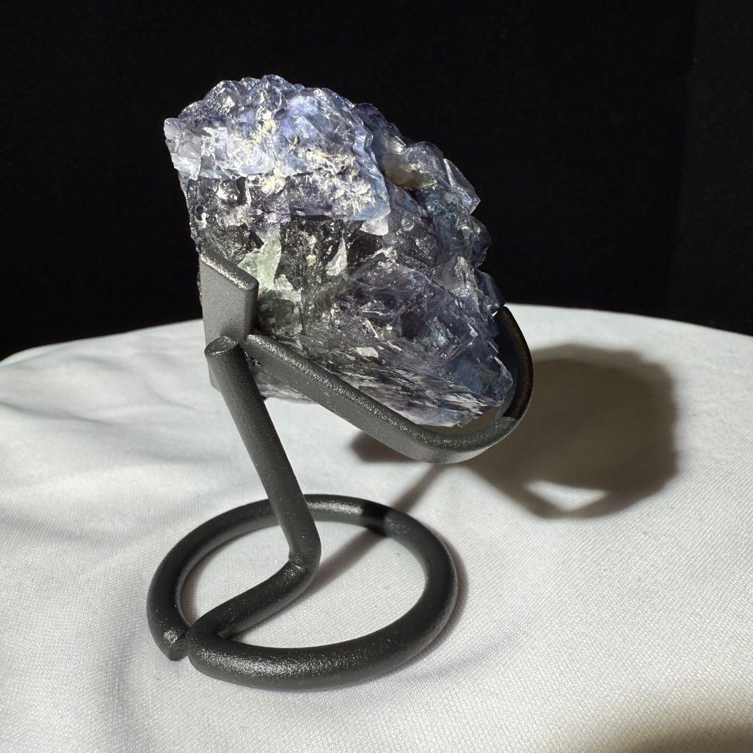 天然石ブルーフローライトの原石　置物　鉱物NO.070503