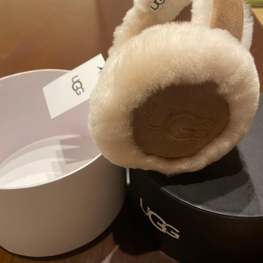 UGG フリース イヤーマフ クリーム色
