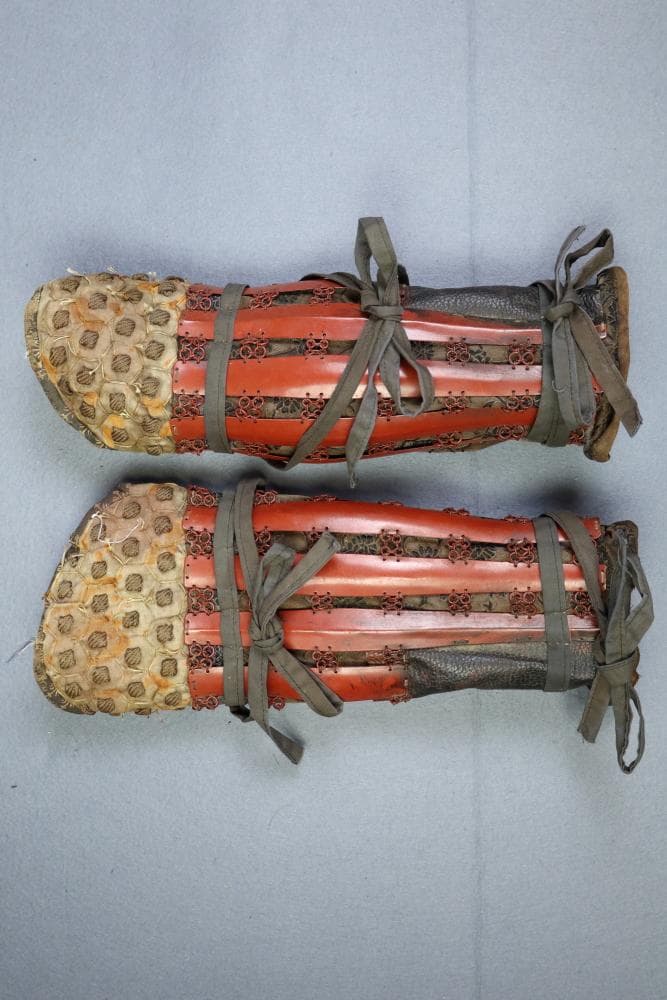 BLACK　赤備当世具足　丸武工房（光忍）制作甲冑　等身大