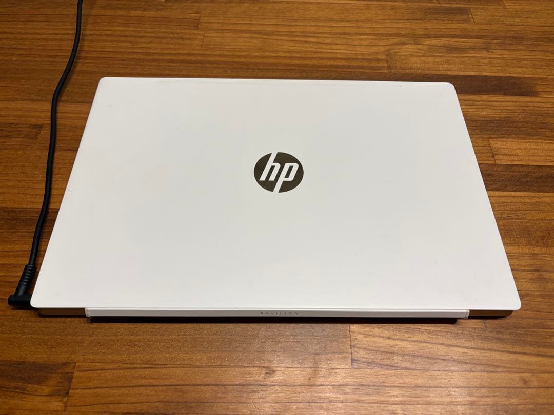 HP Pavilion i5-8250U 16GB Win11 ジャンク