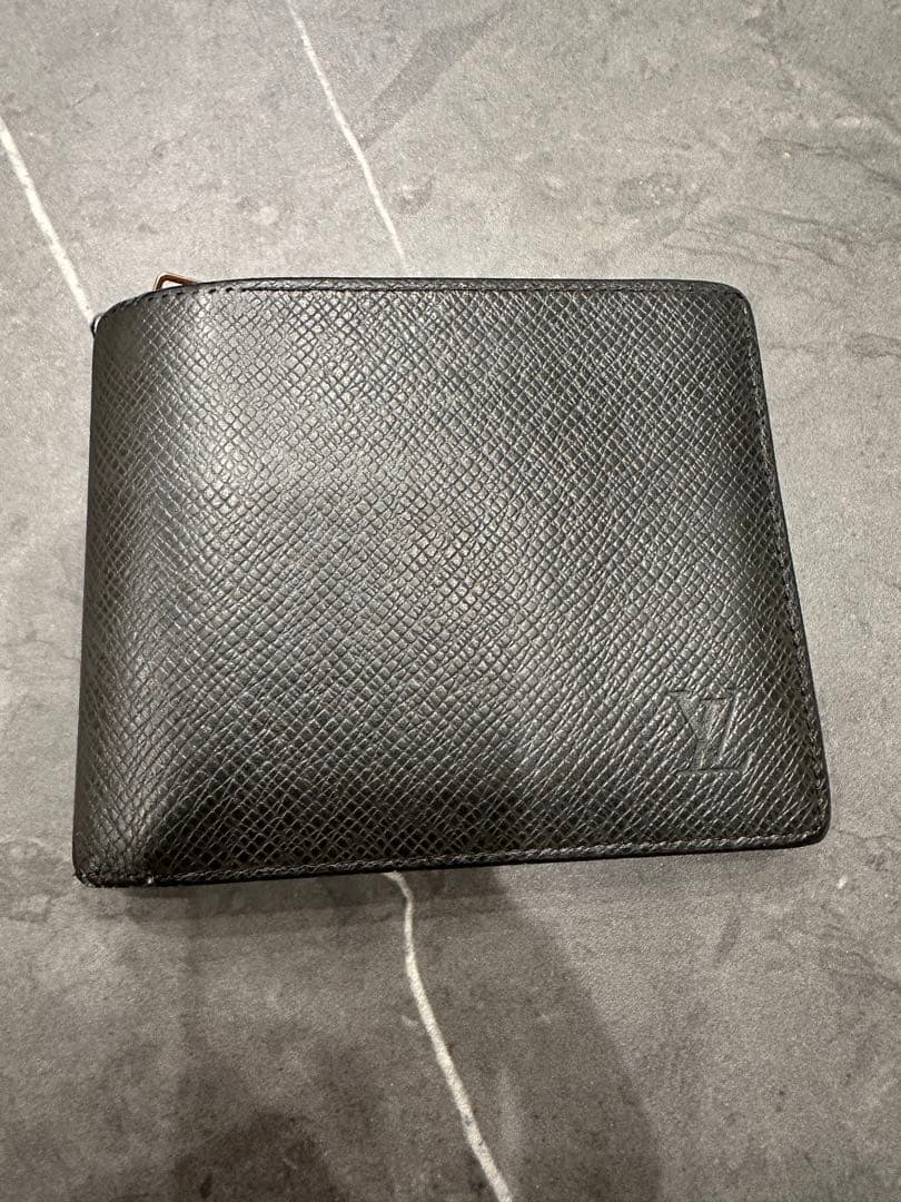 正規品　ルイヴィトン　ポルトフォイユ　アメリゴ　タイガ　二つ折り財布