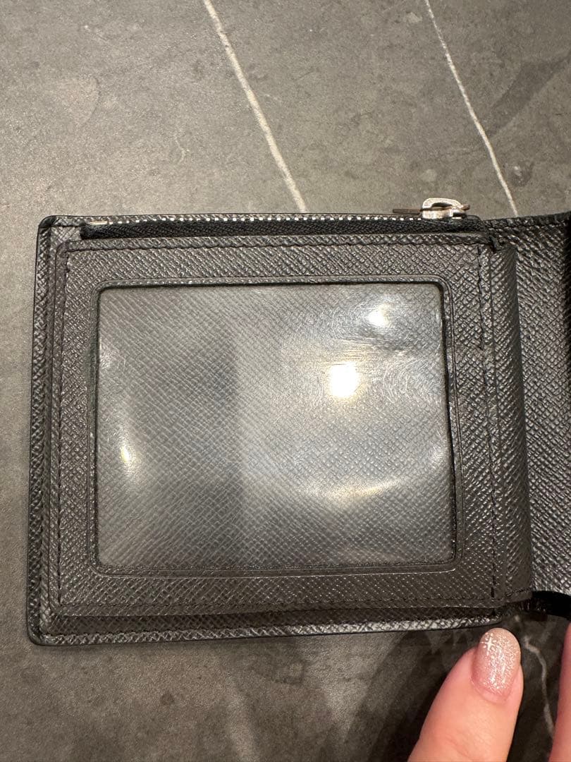 正規品　ルイヴィトン　ポルトフォイユ　アメリゴ　タイガ　二つ折り財布