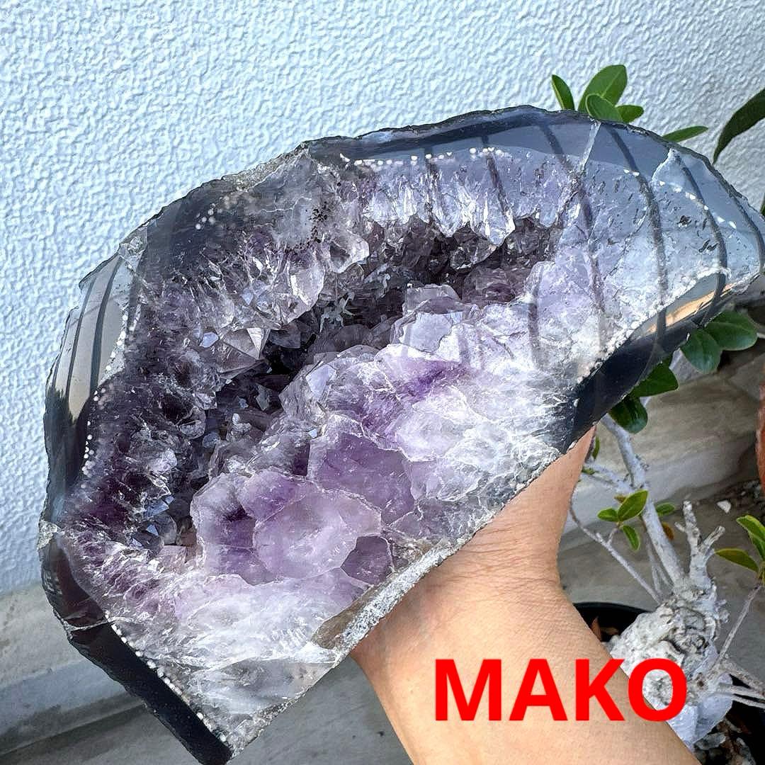 M1767☆アメジストドーム2.4Kg☆ブラジル産☆天然石　原石 ☆N50712