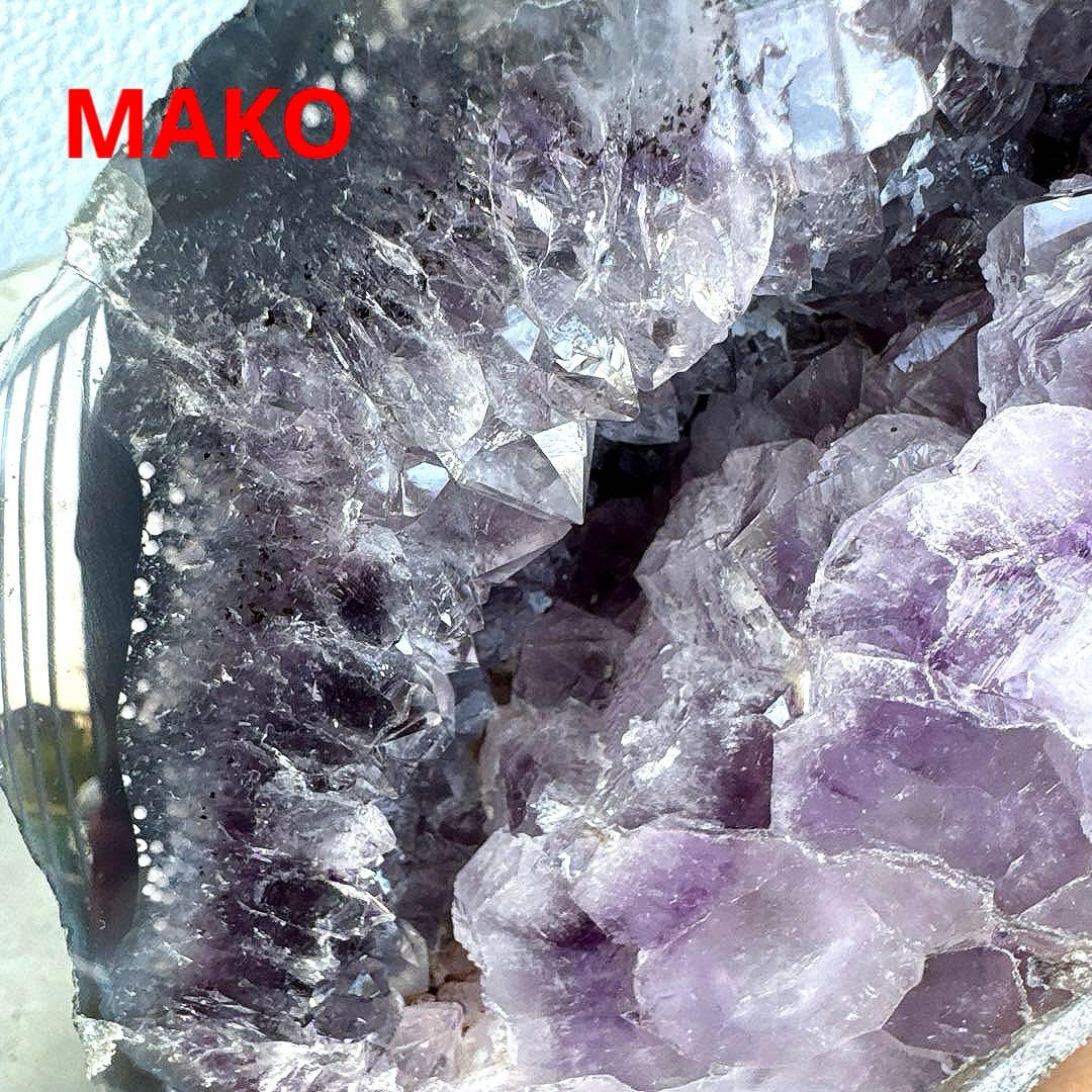 M1767☆アメジストドーム2.4Kg☆ブラジル産☆天然石　原石 ☆N50712