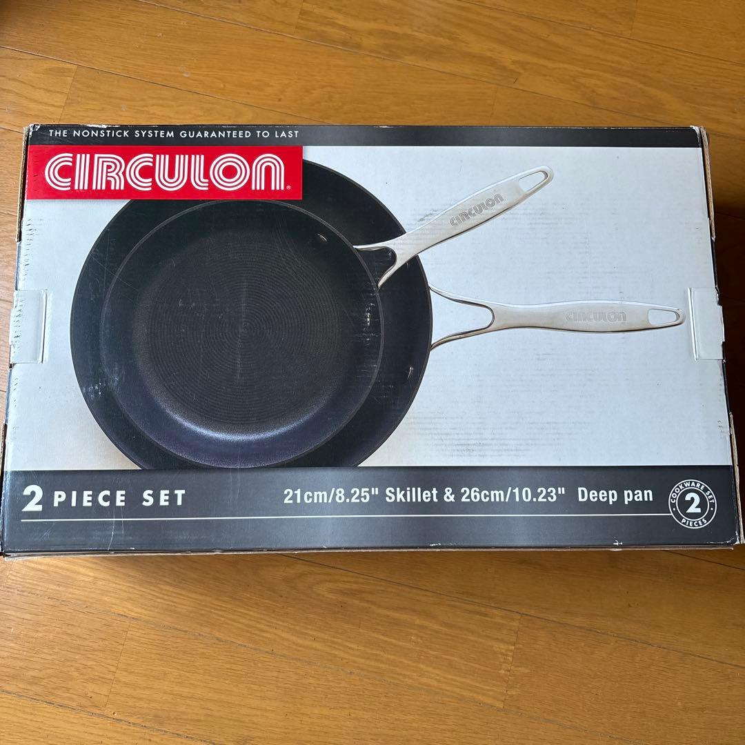 新品未使用＊CIRCULON フライパン21cm、ガラス蓋付ディープパン26cm