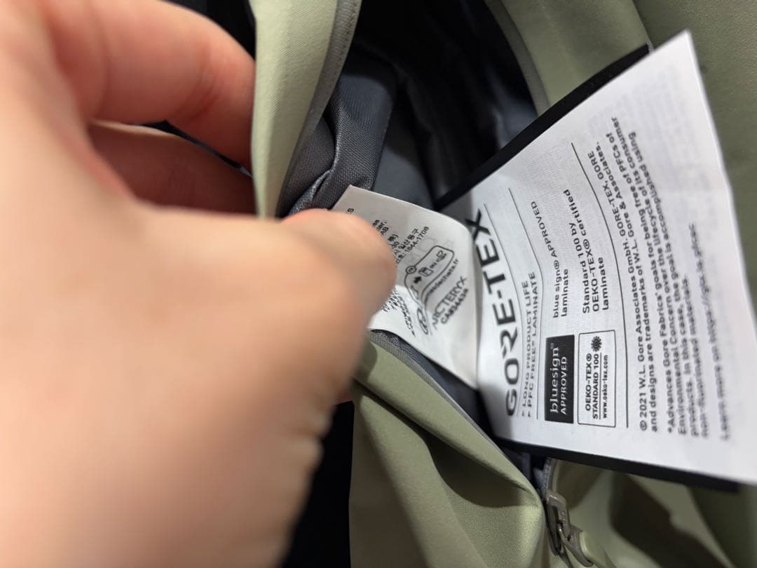 ジャケット・アウター Beta Lightweight Jacket ARC'TERYX