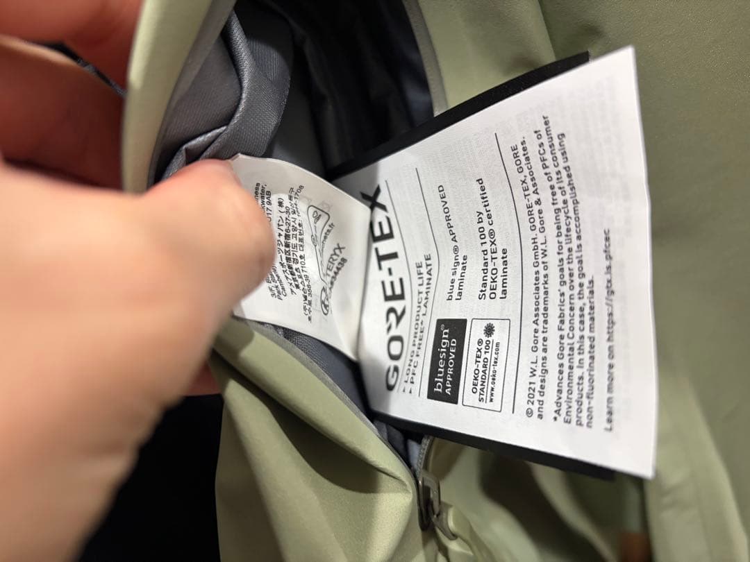 ジャケット・アウター Beta Lightweight Jacket ARC'TERYX