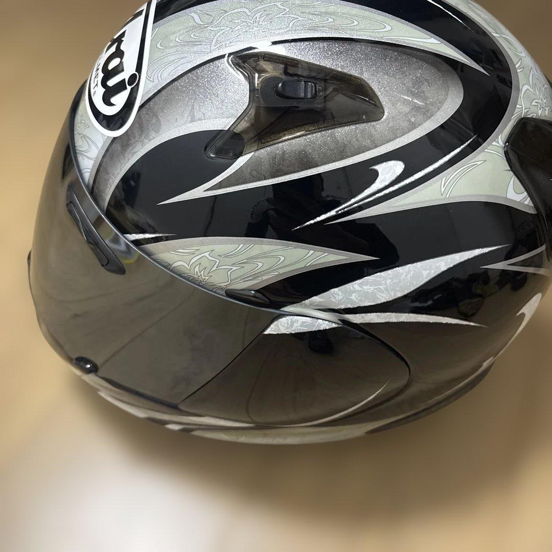 ケ*イ様 Arai フルフェイスヘルメット 黒/銀　ASTORO IQ 激レア