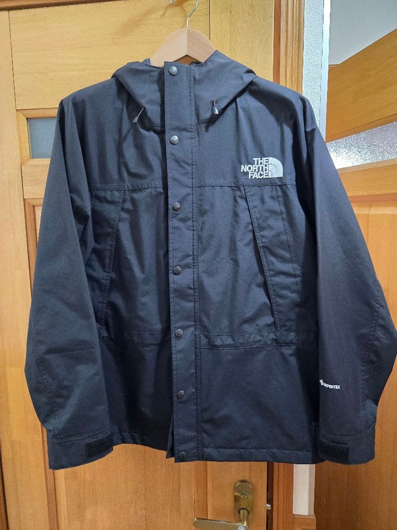 mc THE NORTH FACE マウンテンライトジャケット ブラック