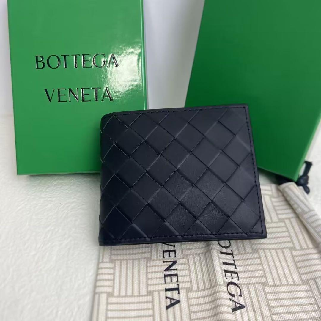 BOTTEGA VENETA 二つ折り財布 ネイビー
