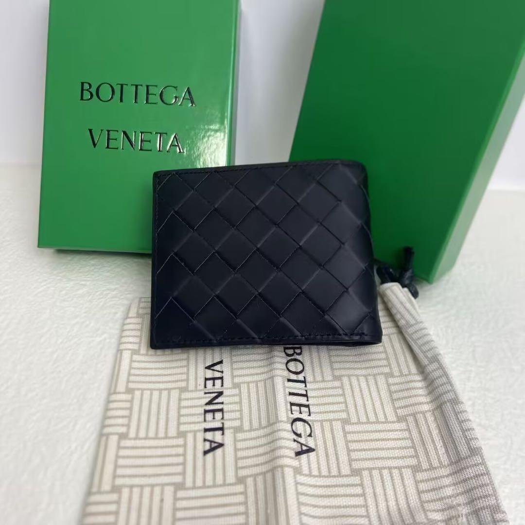 BOTTEGA VENETA 二つ折り財布 ネイビー