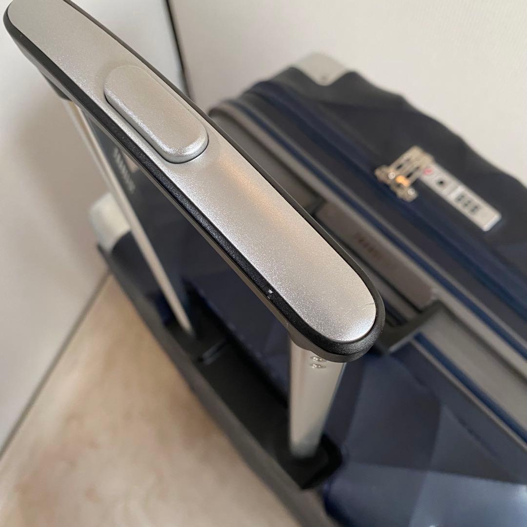 トラベリスト　ピエドラ　100L ネイビー系