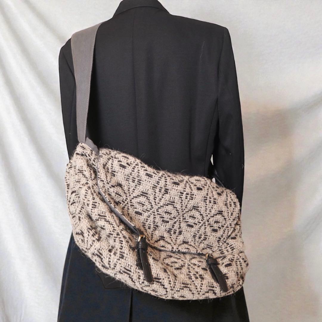 maria la rosa イタリア製 ウール メッセンジャーバッグ