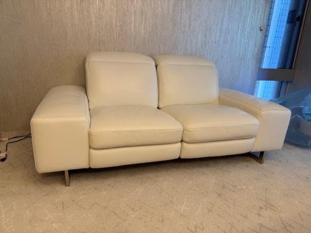 きりん…【美品】ドミシール電動ソファ