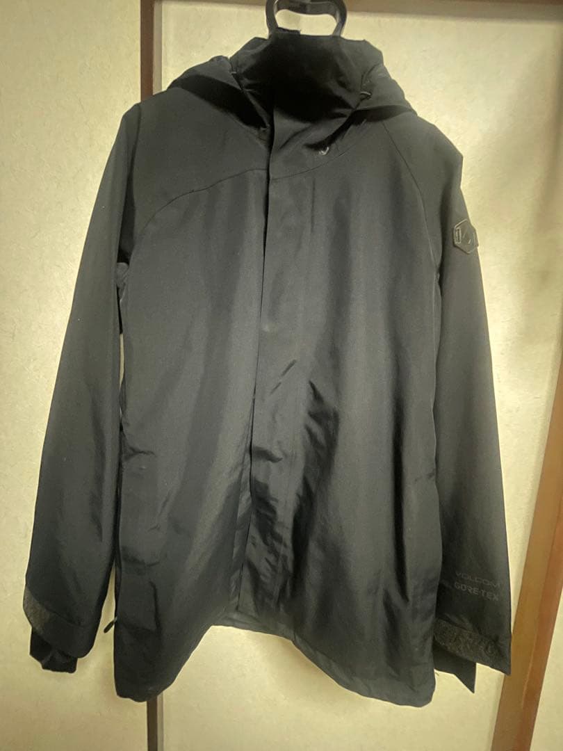 週末までお値下げ　VOLCOM GORE-TEX 黒ジャケット