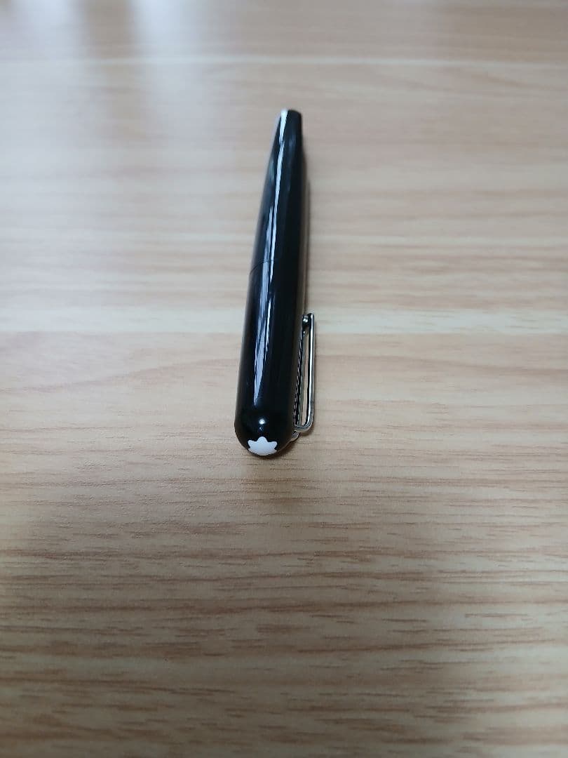 モンブラン　ボールペン マグネットキャップ