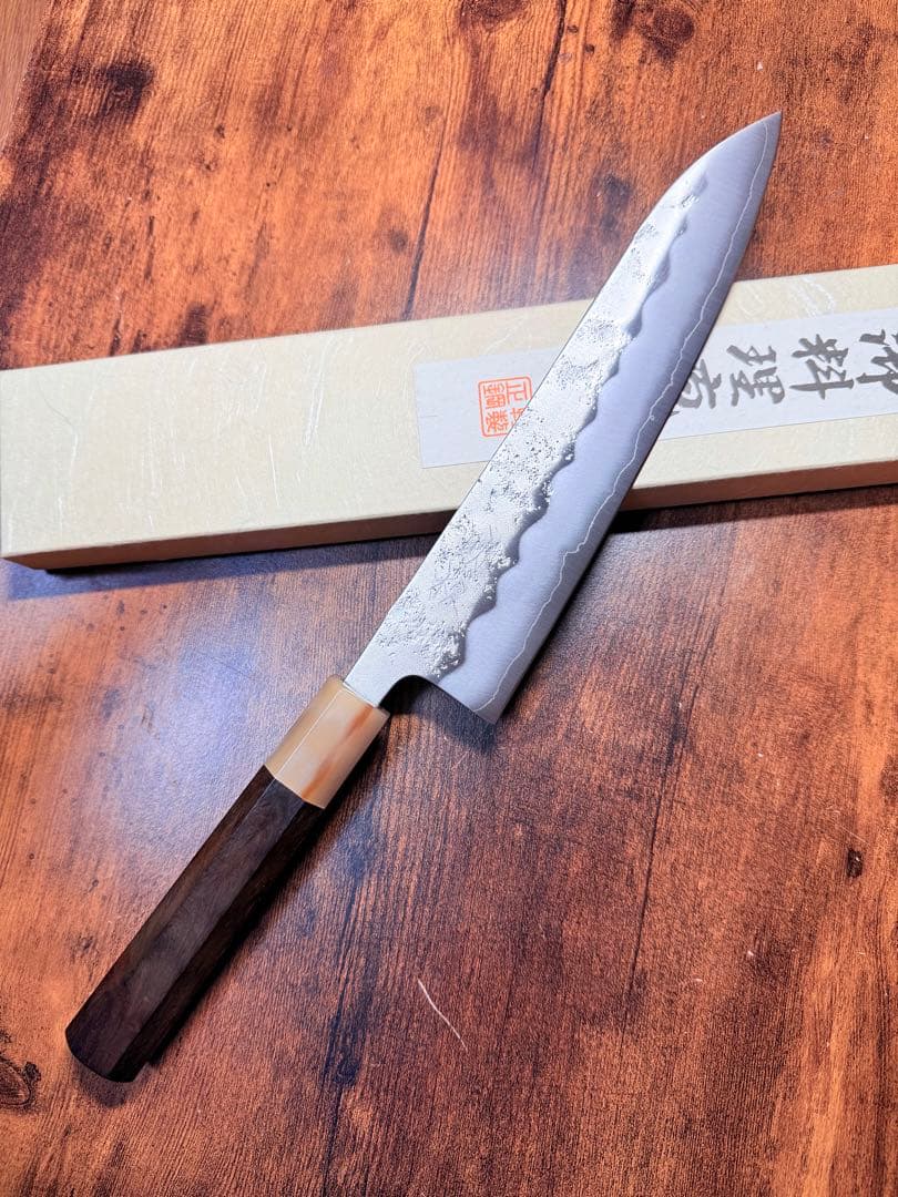 助松　和牛刀 包丁　7寸　銀三鋼　梨地　紫檀白水牛八角柄