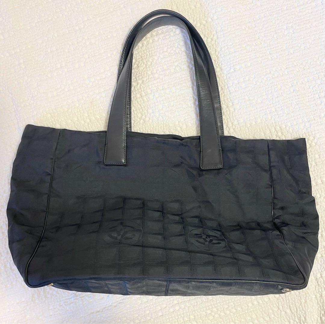 週末限定！CHANEL ニュートラベルライン トートＭＭ