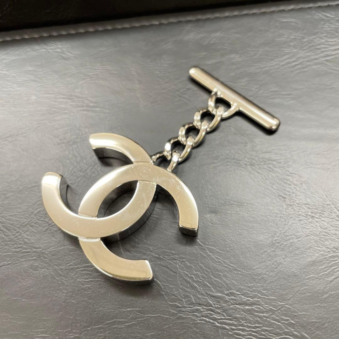 CHANEL シャネルチャーム　キーホルダー　シルバー