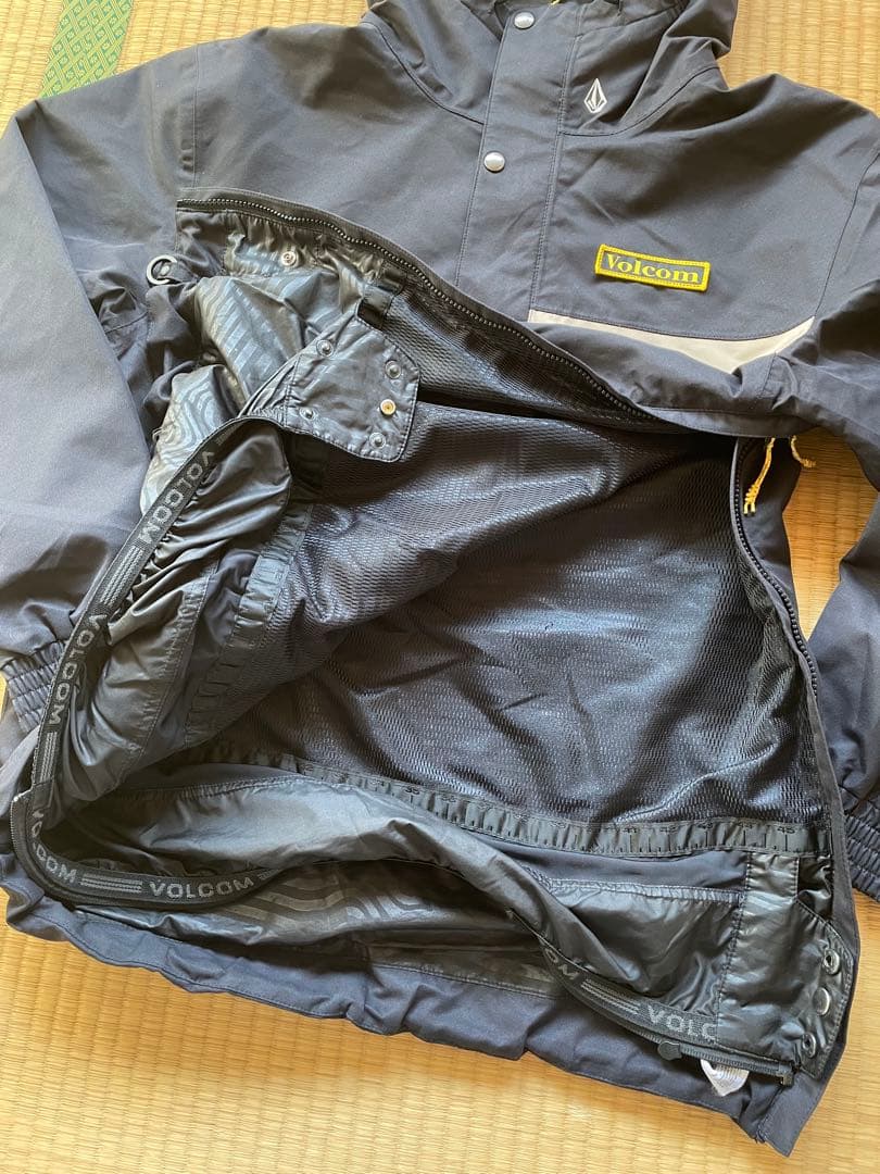 ボルコム VOLCOM セットアップ　上下セット　サイズS