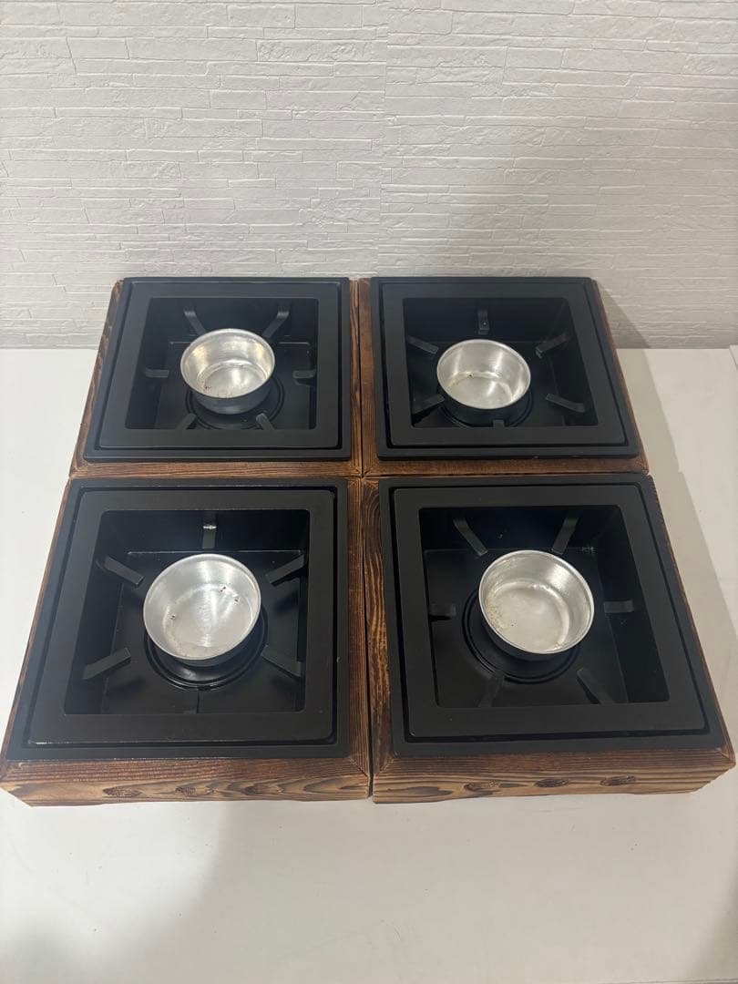 84.民芸調 1人用卓上コンロ台 計4個セット キャンプ　アウトドア等