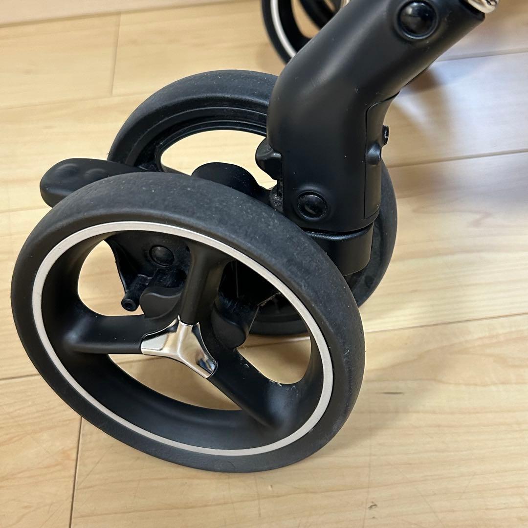 アップリカ ラクーナクッションフリープラス レザーハンドル 2023年モデル