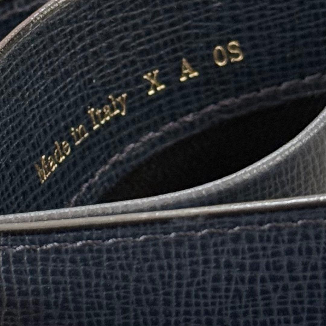 ⭐️新品未使用⭐️　ヴァレクストラ　マネークリップ　二つ折り財布　レザー　ネイビー