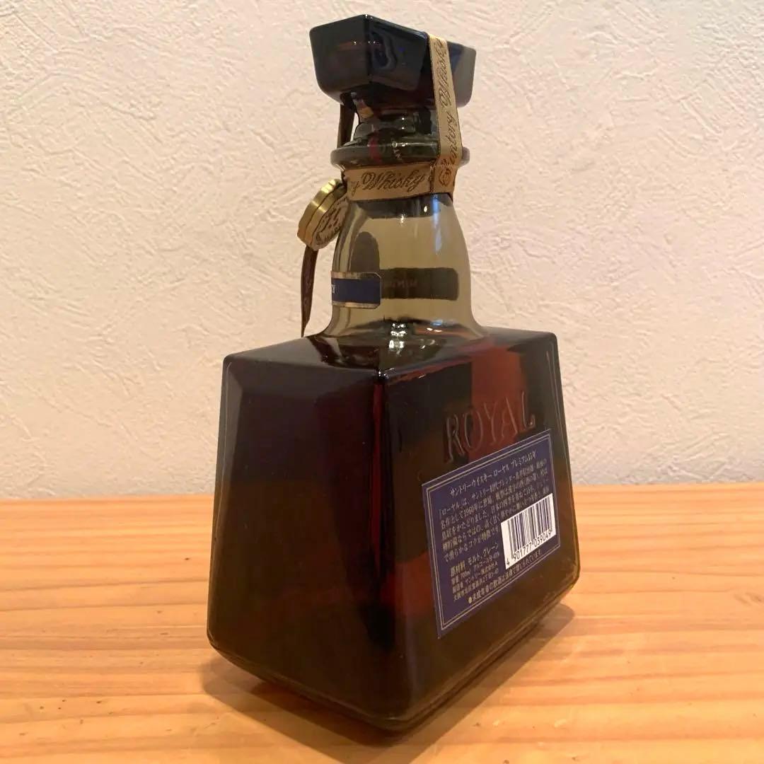 【未開封】サントリー 古酒 ローヤル プレミアム 15年 ブルーラベル