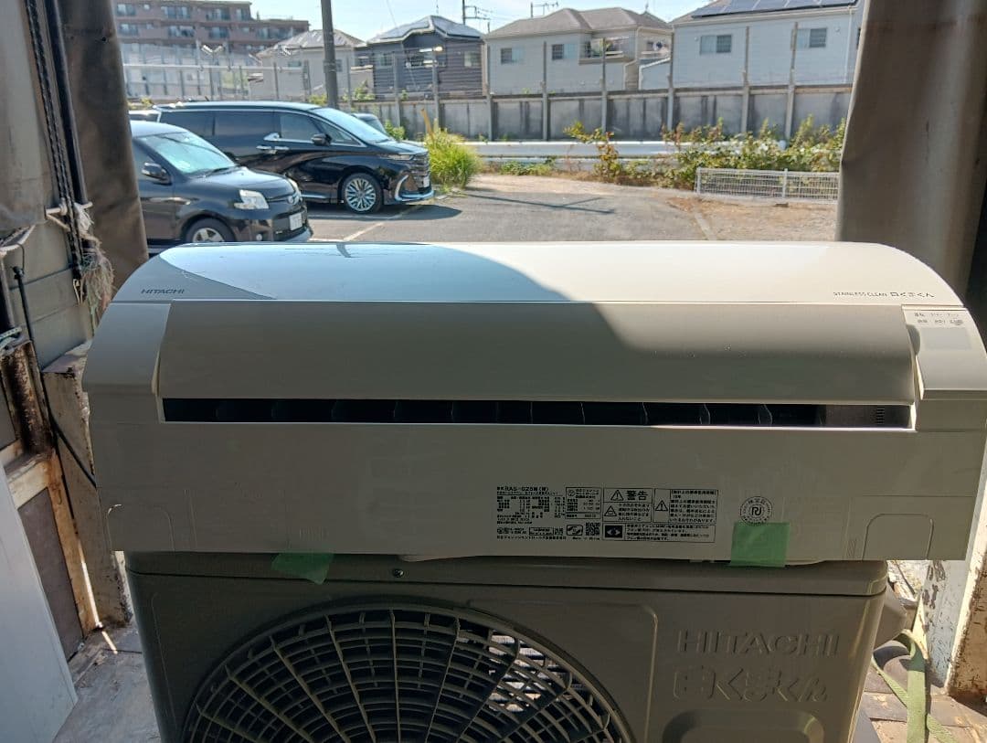 日立 エアコン 白くまくん GシリーズRAS-G25M-W 8畳用 2022年製