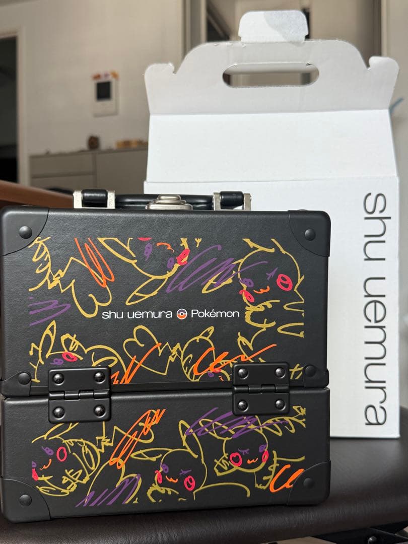 shu uemura ポケモン マルチボックス　メイクアップボックス￼